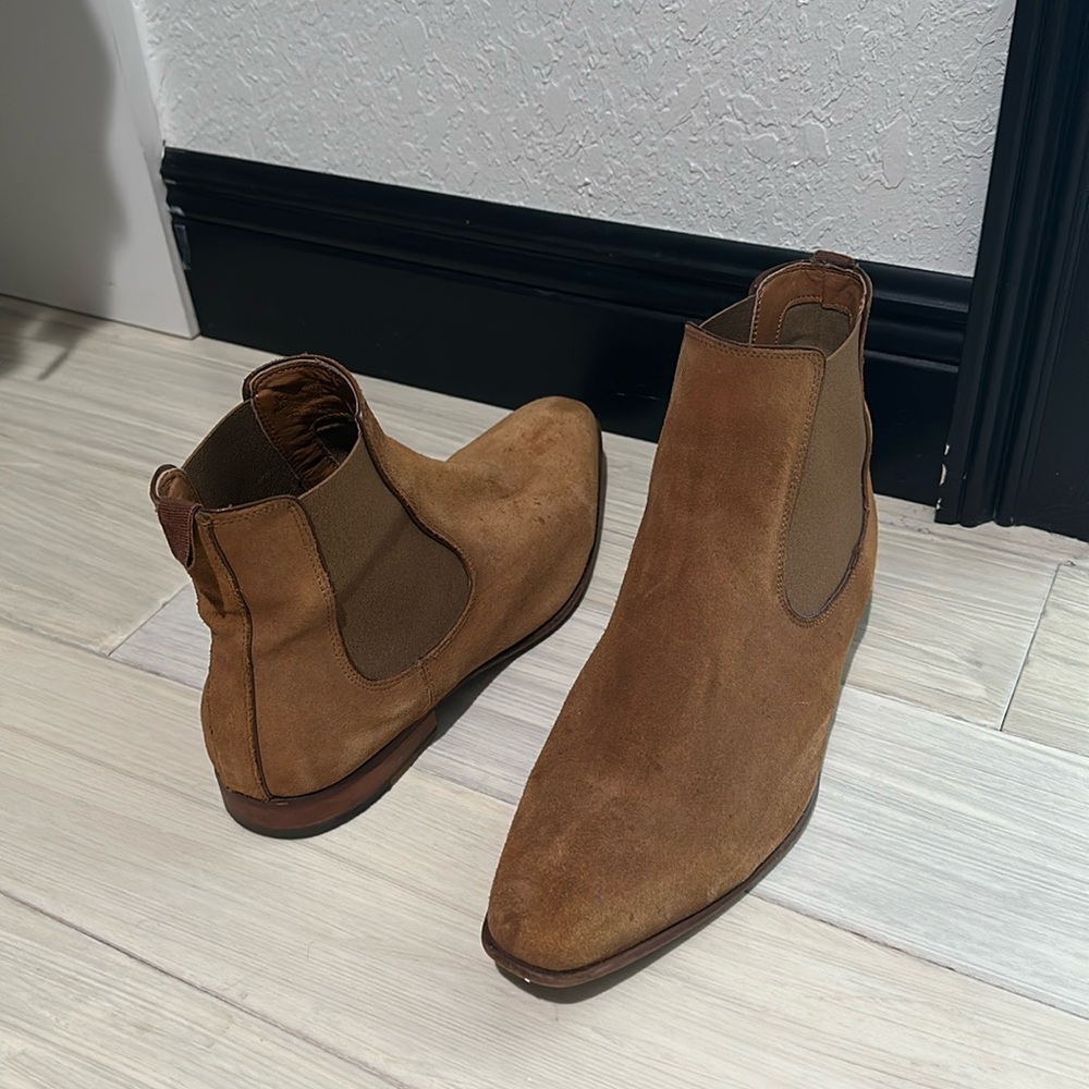 Men’s Chelsea boots